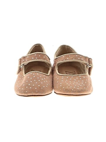 Zara Flats (view 2)