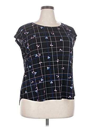 Elle Short Sleeve Top (view 1)