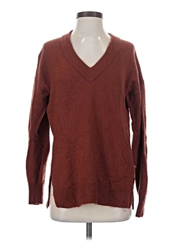 Madewell Bartlett V-Neck Pullover Sweater in Coziest Yarn (view 1)