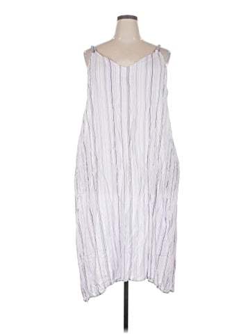 Simply Vera Vera Wang Casual Dress (view 1)