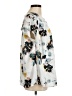 Torrid 100% Polyester Floral Ivory Short Sleeve Blouse Size Med Plus (00) - photo 4