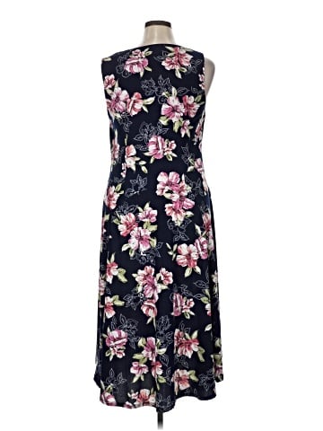 Signature by Robbie Bee Casual Dress (view 2)