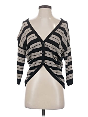Wallace Cardigan (view 1)