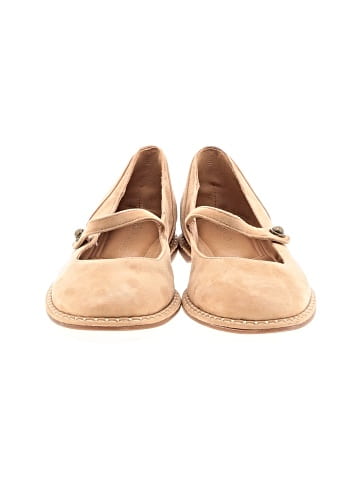 Crown Vintage Flats (view 2)