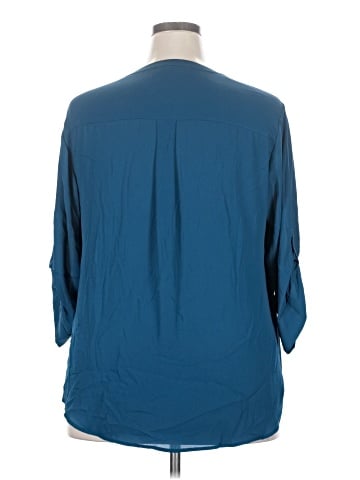 Torrid 3/4 Sleeve Blouse (view 2)