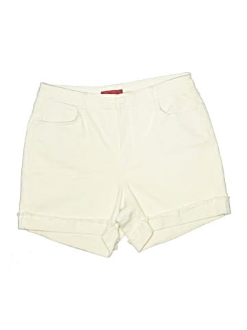 Jennifer Lopez Khaki Shorts (view 1)