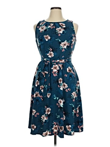 Elle Casual Dress (view 1)