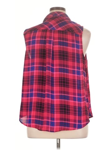 Torrid Sleeveless Button-Down Shirt (view 2)