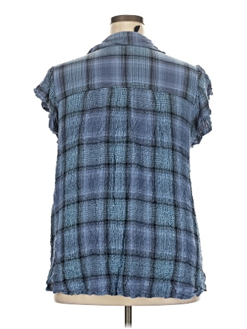 Jane and Delancey Short Sleeve Blouse (view 2)