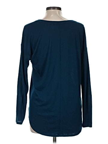 Ann Taylor LOFT Outlet Long Sleeve T-Shirt (view 2)