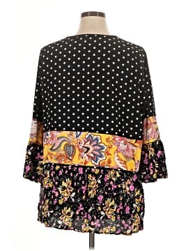 Calessa 3/4 Sleeve Blouse (view 2)