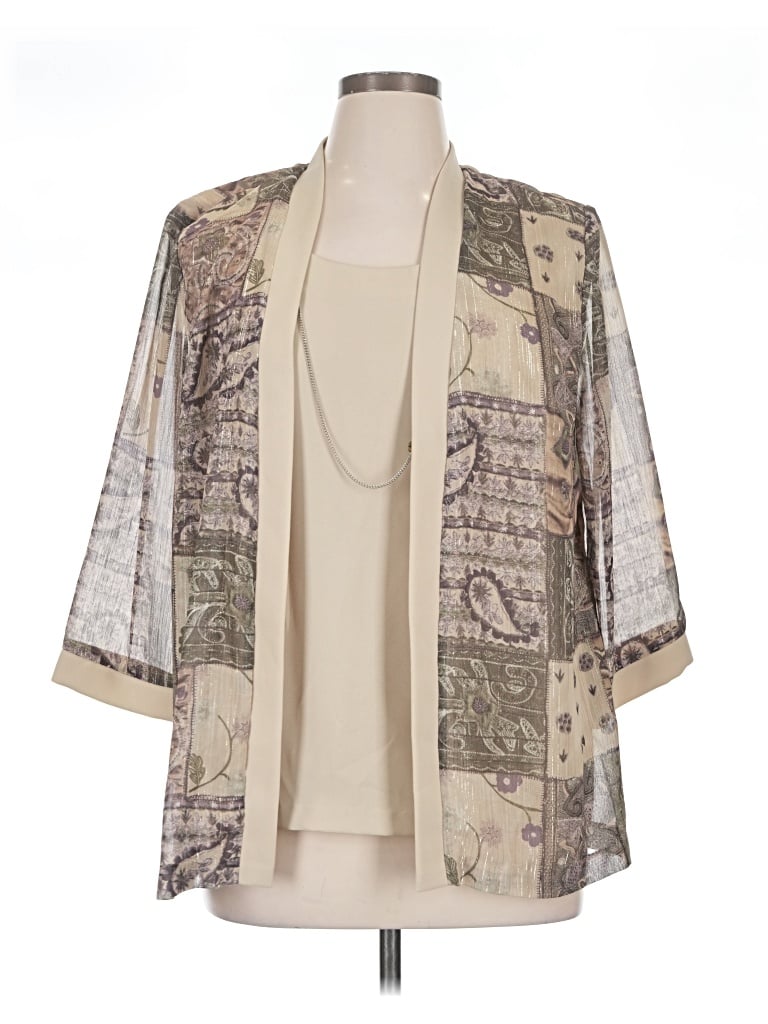 Pre-owned R & M Richards 3/4 Sleeve Blouse In Tan