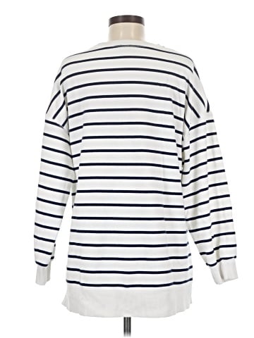 Old Navy Pullover Sweater (view 2)