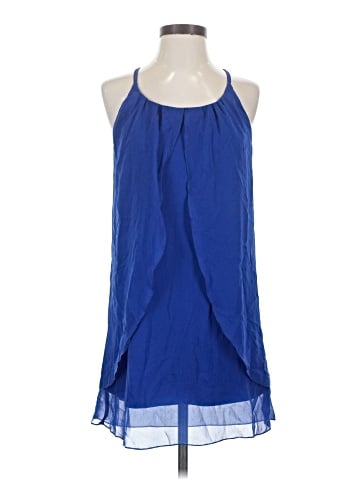 ISSI Sleeveless Blouse (view 1)