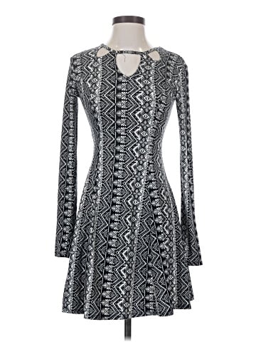 Mudd Casual Dress (view 1)