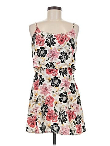 Abercrombie & Fitch Casual Dress (view 1)