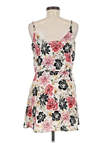 Abercrombie & Fitch Casual Dress (view 2)