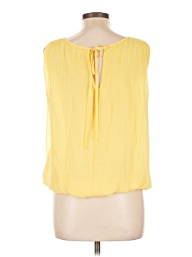 Max Studio Short Sleeve Blouse (view 2)