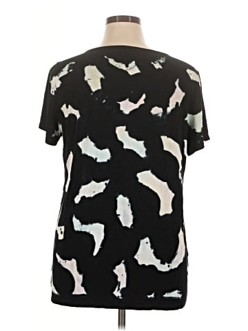 Torrid Short Sleeve T-Shirt (view 2)