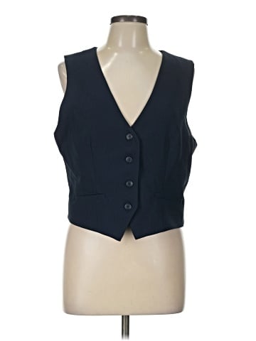 Good American Sleeveless Blouse (view 1)