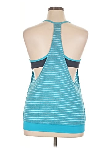 Nike Sleeveless Top (view 2)