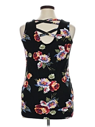Loveappella Sleeveless Top (view 2)
