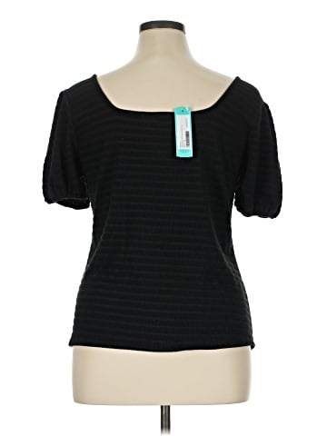 Beacon Short Sleeve Top (view 2)