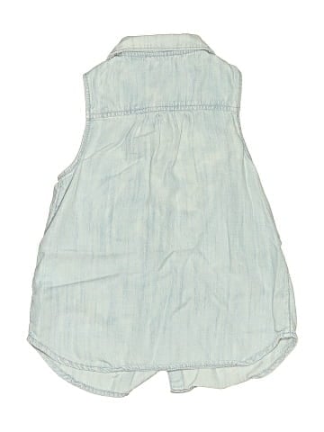 Baby Gap Sleeveless Button-Down Shirt (view 2)