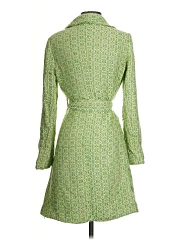Banana Republic Trenchcoat (view 2)