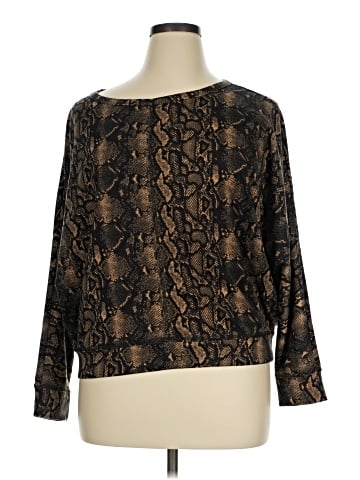 Cyrus 3/4 Sleeve T-Shirt (view 1)