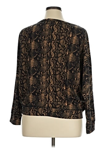 Cyrus 3/4 Sleeve T-Shirt (view 2)