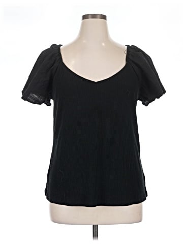 Ava & Viv Short Sleeve Top (view 1)