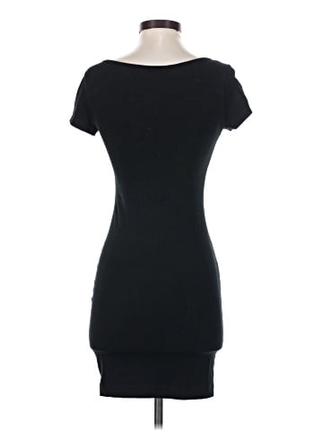 H&M Casual Dress (view 2)