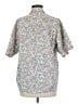 Row One Floral Ivory Short Sleeve Blouse Size M - photo 2