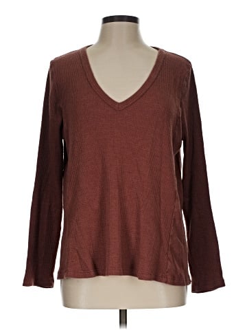 t.la Long Sleeve T-Shirt (view 1)