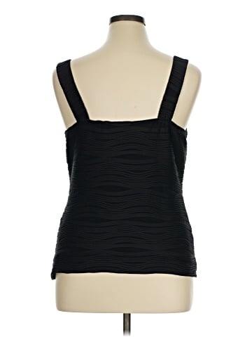 Versona Tank Top (view 2)