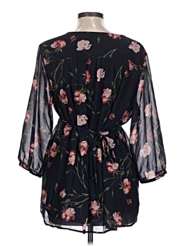 Isabel Maternity 3/4 Sleeve Blouse (view 2)
