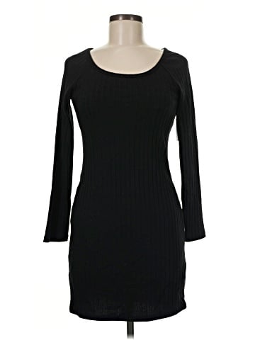 Old Navy Casual Dress (view 1)