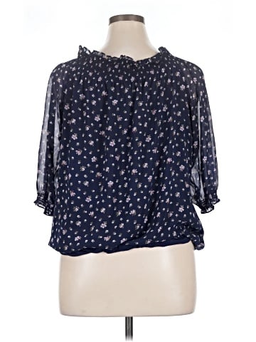 New York & Company 3/4 Sleeve T-Shirt (view 2)