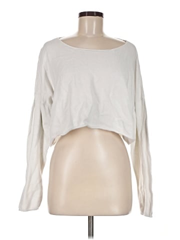 Brandy Melville Pullover Sweater (view 1)