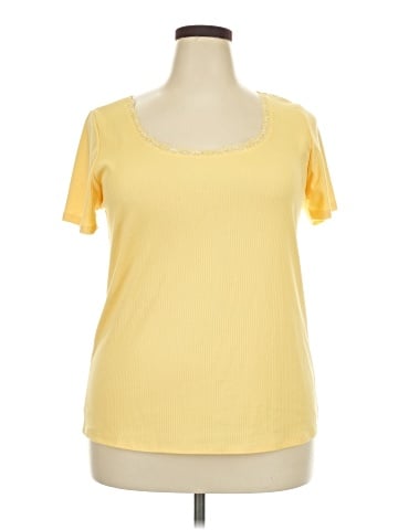 Free Kisses Short Sleeve Top (view 1)
