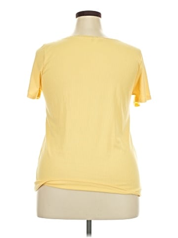 Free Kisses Short Sleeve Top (view 2)