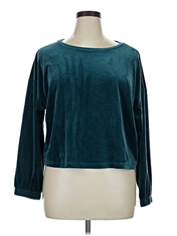 Old Navy 3/4 Sleeve T-Shirt (view 1)