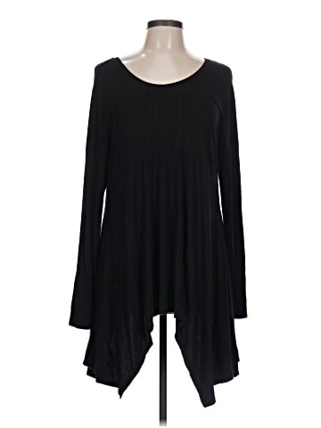 Chelsea & Theodore Casual Dress (view 1)