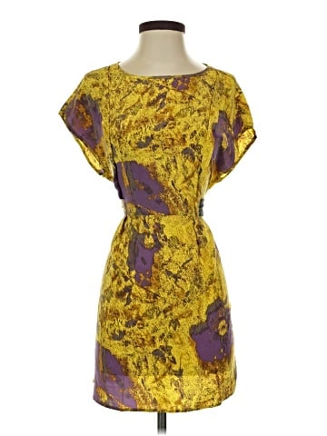 Petticoat Alley Casual Dress (view 1)