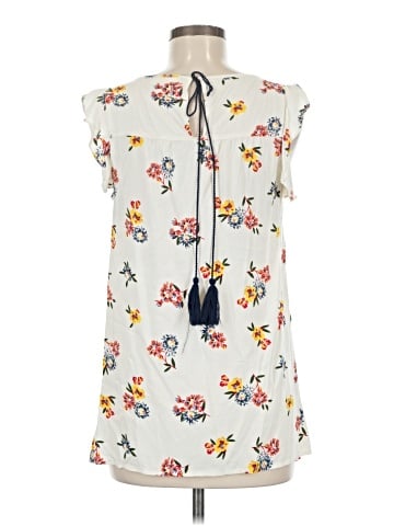 Fervour Sleeveless Blouse (view 2)