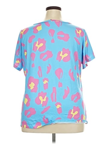 ChicMe Short Sleeve T-Shirt (view 2)