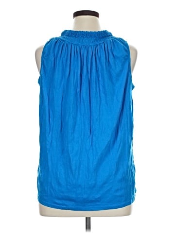 St. John's Bay Tank Top (view 2)