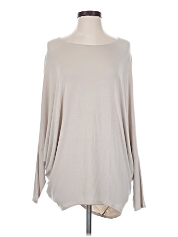 Emma's Closet Long Sleeve T-Shirt (view 1)