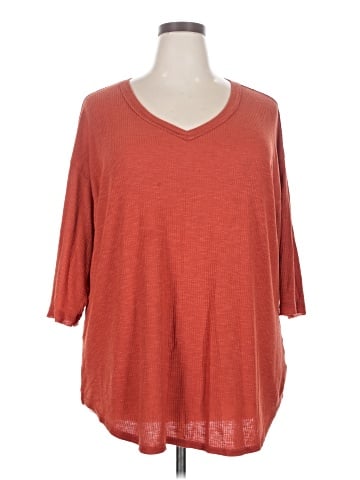 Terra & Sky 3/4 Sleeve Top (view 1)